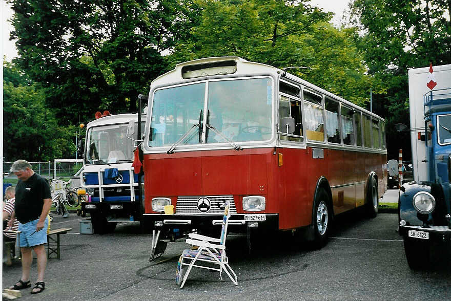 (049'121) - Niederer F., Langwiesen - ZH 527'611 - Saurer/Tscher (ex Solr+Fontana, Ilanz) am 18. August 2001 in Burgdorf, AMP