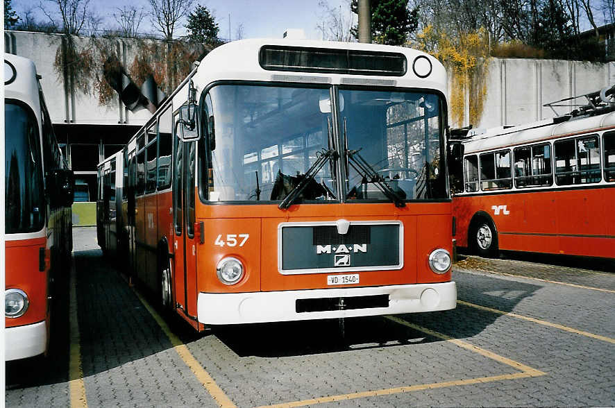 (052'406) - TL Lausanne - Nr. 457/VD 1540 - MAN am 17. Mrz 2002 in Lausanne, Dpt Borde