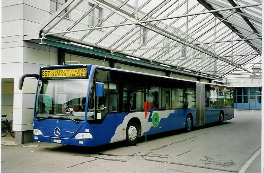 (052'601) - VZO Grningen - Nr. 59/ZH 681'893 - Mercedes am 23. Mrz 2002 in Grningen, Garage