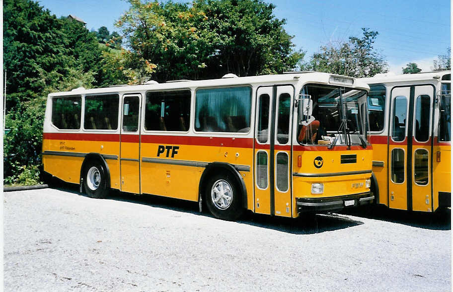 (055'109) - PTF Regensdorf - SG 241'034 - FBW/Hess (ex P 23'417) am 27. Juli 2002 in Schmerikon, Garage Oldie-Tours Zrisee