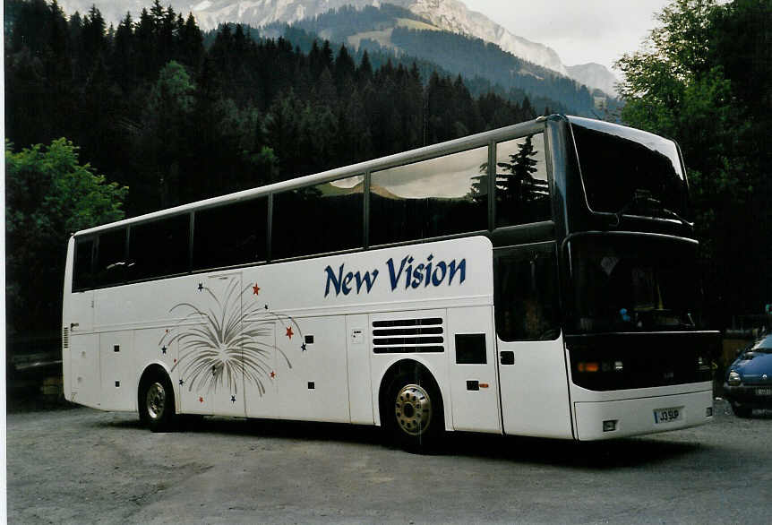 (055'224) - Aus England: New Vision - J3 SUP - EOS am 28. Juli 2002 in Adelboden, Margeli