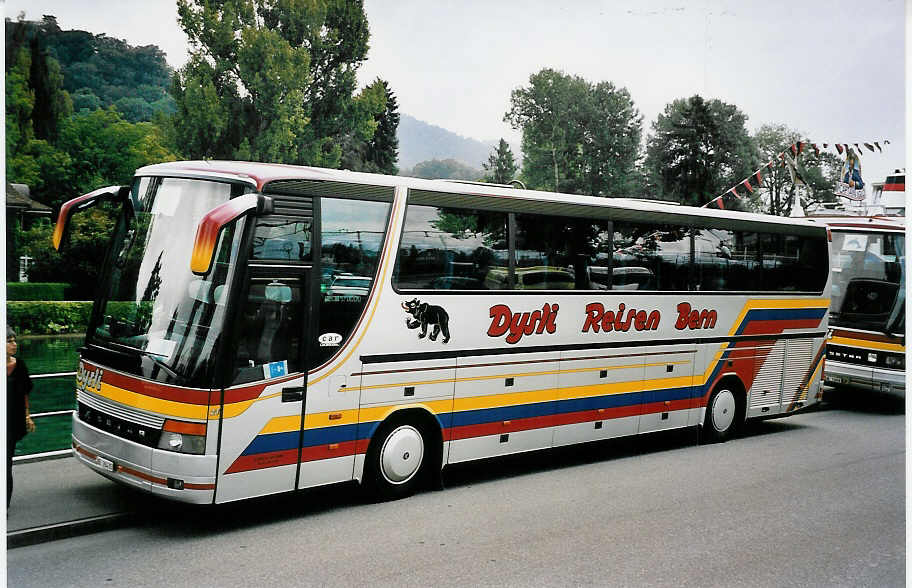 (055'536) - Dysli, Bern - Nr. 23/BE 28'435 - Setra am 29. August 2002 bei der Schifflndte Thun