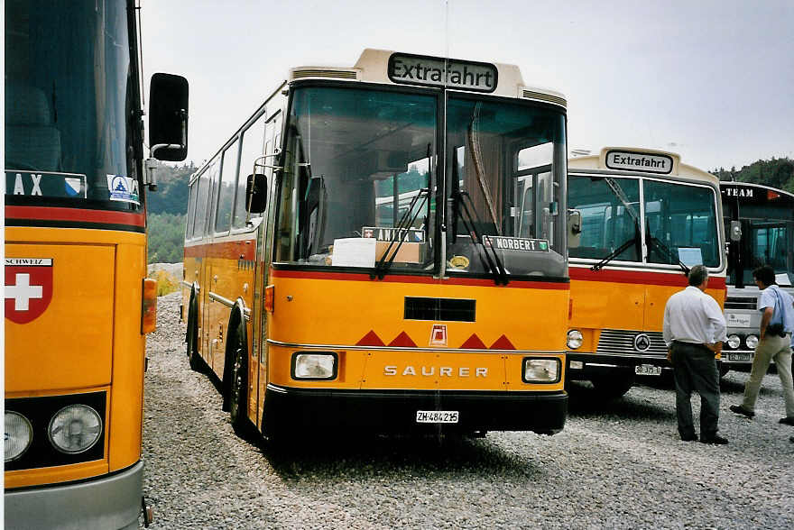 (055'627) - Toldo, Zrich - ZH 484'215 - Saurer/R&J (ex Peter, Pfaffnau) am 31. August 2002 in Niederbipp, Saurertreffen