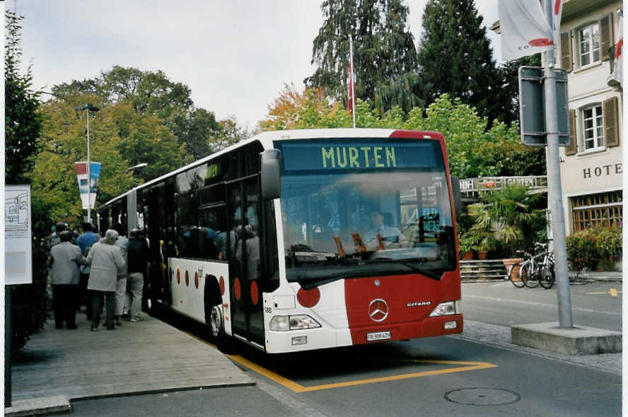 (056'132) - TPF Fribourg - Nr. 588/FR 300'429 - Mercedes am 29. September 2002 in Murten, Carterminal