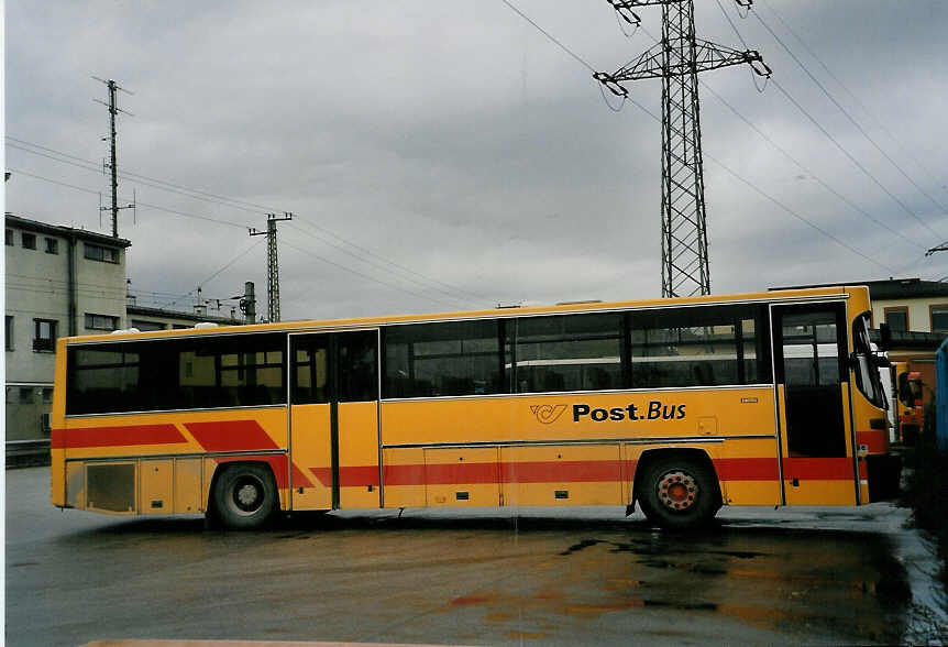 (056'526) - PostBus - PT 13'955 - Grf&Stift am 8. Oktober 2002 in Wien, Htteldorf