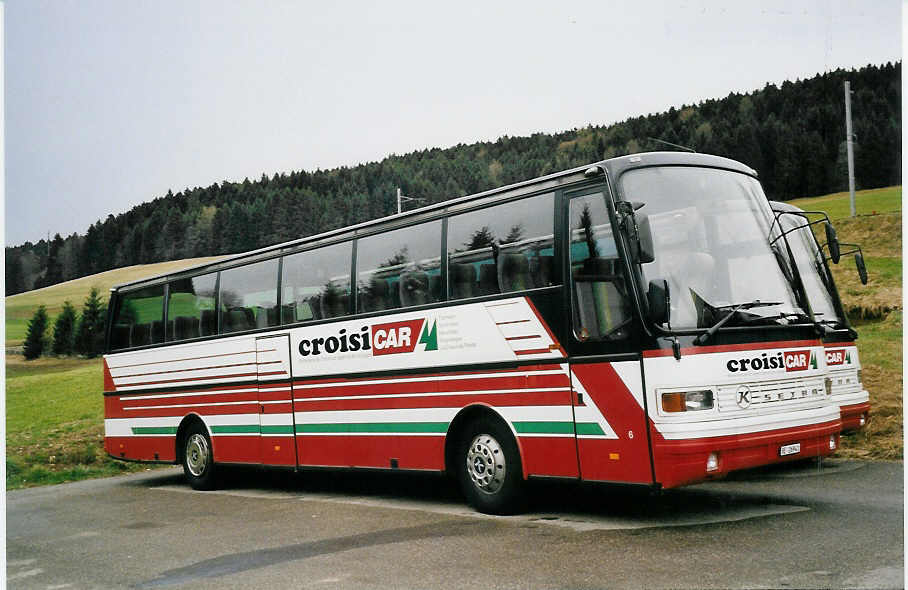 (060'011) - CJ Tramelan - Nr. 6/BE 26'941 - Setra am 21. April 2003 in Tramelan, Garage