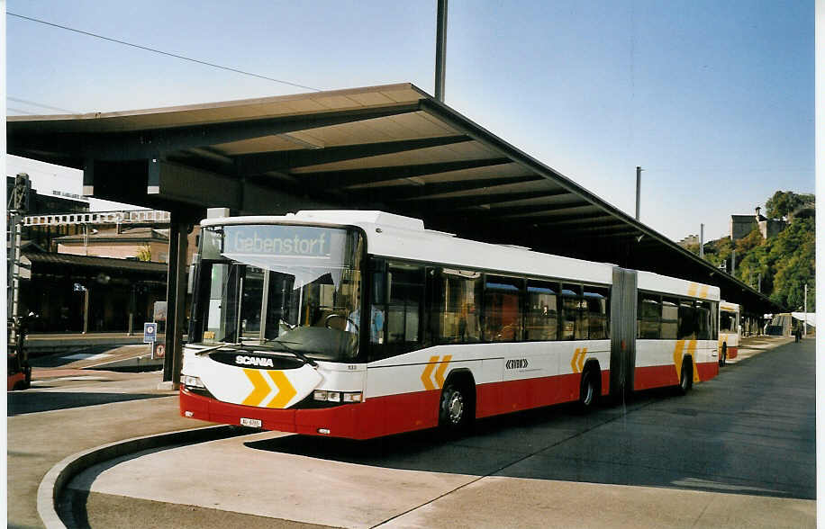 (061'607) - RVBW Wettingen - Nr. 133/AG 6765 - Scania/Hess am 19. Juli 2003 beim Bahnhof Baden