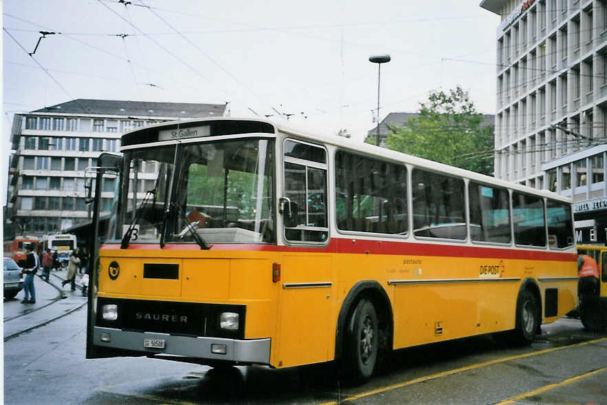 (063'811) - Schwizer, Goldach - Nr. 4/TG 50'508 - Saurer/Tscher am 9. Oktober 2003 beim Bahnhof St. Gallen