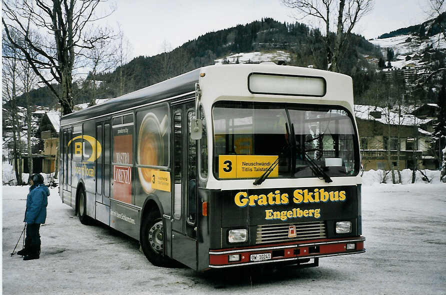 (064'809) - EAB Engelberg - OW 10'241 - Volvo/R&J (ex STI Thun Nr. 29; ex SAT Thun Nr. 29) am 27. Dezember 2003 in Engelberg, Talstation Titlis