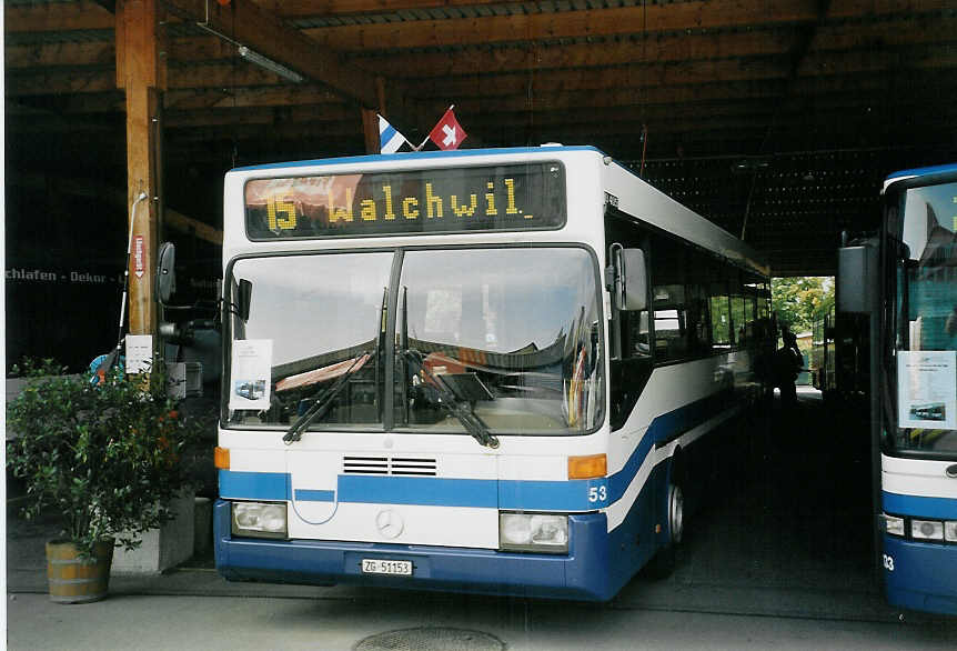 (070'825) - ZVB Zug - Nr. 53/ZG 51'153 - Mercedes am 11. September 2004 in Zug, Garage