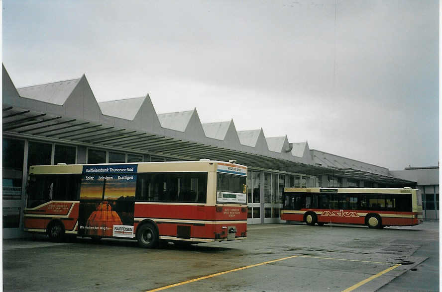 (072'509) - ASKA Aeschi - Nr. 5 - MAN/Gppel-FHS + Nr. 5/BE 503'083 - MAN am 5. November 2004 in Thun, Garage STI