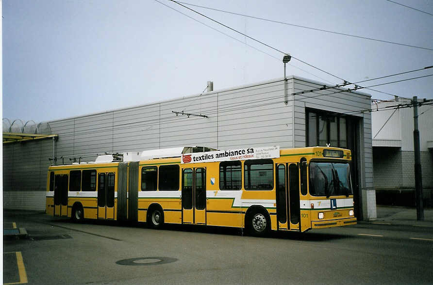 (074'233) - TN Neuchtel - Nr. 101 - NAW/Hess Gelenktrolleybus am 16. Januar 2005 in Marin, Dpt