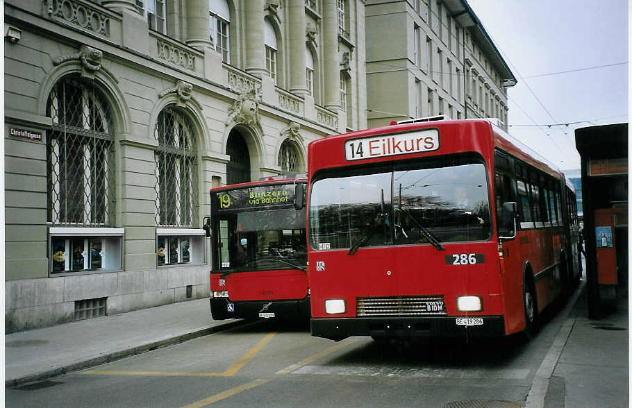 (074'519) - Bernmobil, Bern - Nr. 286/BE 419'286 - Volvo/R&J-Hess-Gangloff am 10. Februar 2005 beim Bahnhof Bern