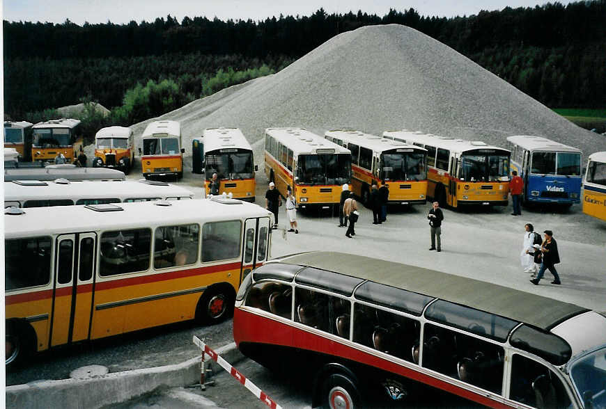 (079'903) - Ein kleiner Ausschnitt vom Saurertreffen in Niederbipp am 27. August 2005