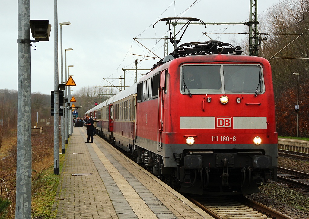 111 160-8 hatte am 8.1.2012 die Aufgabe als Zuglok des IC 2417 Hanseat von Flensburg nach Kln zu fungieren.