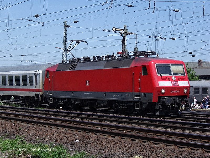 120 140 9 mit IC bei der Durchfahrt von KO-Ltzle am 23.05.2009 