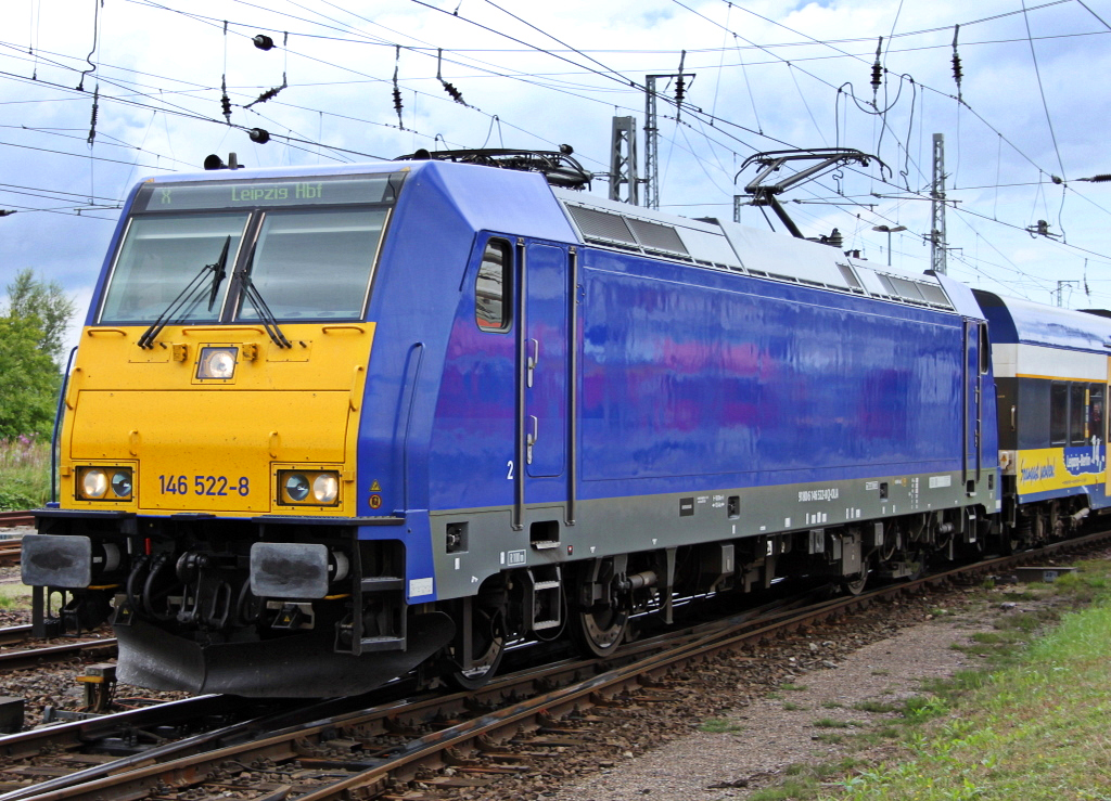 145 522-8 mit dem X68904 von Warnemnde nach Leipzig am 26.07.11 in Rostock Hbf

