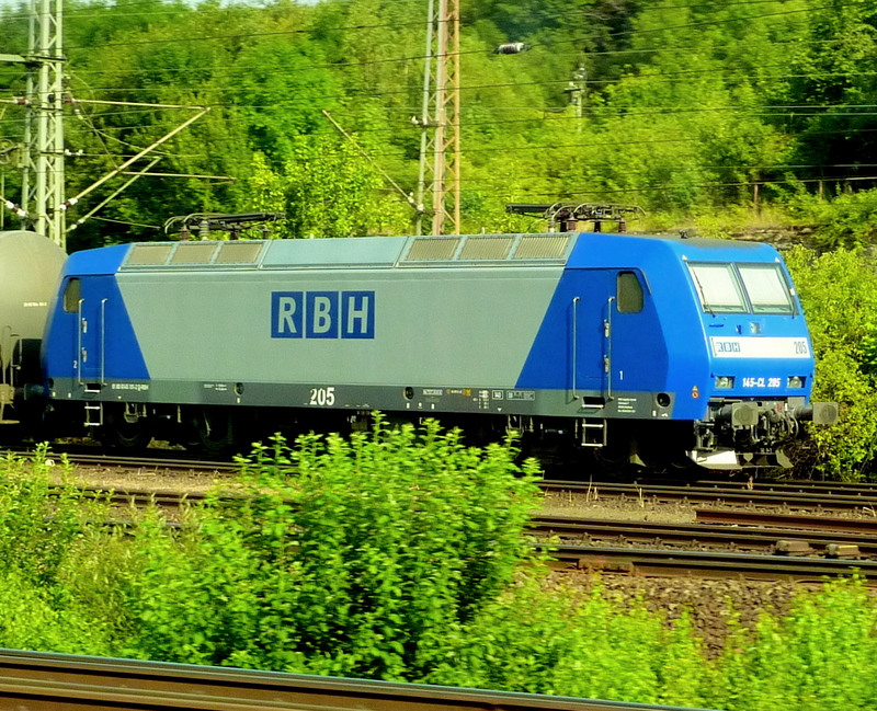 145 CL- 205 von RBH in Kassel Gbf am 10.07.10