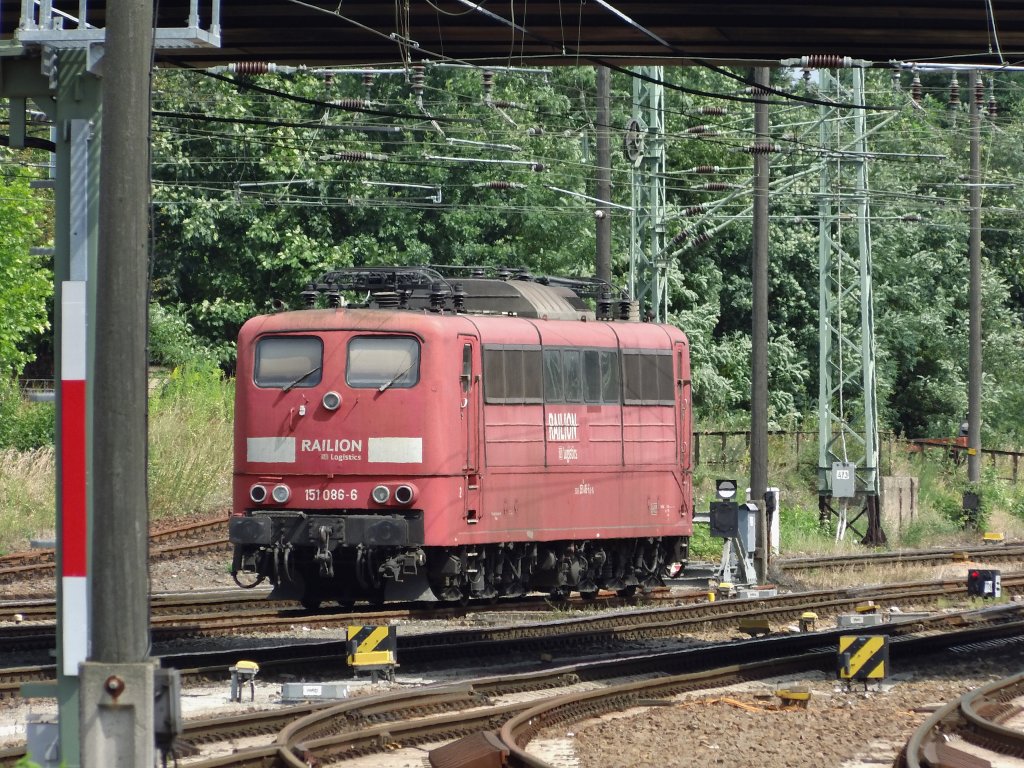 151 086 in Cottbus, 30.07.2013.