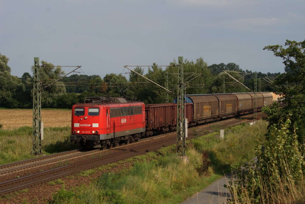 151 131-0 mit einem Gterzug in Nauheim am 03.08.2010