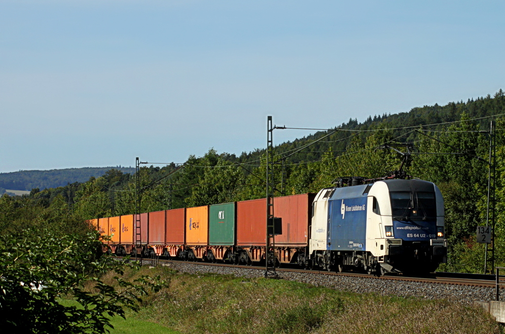 182 519 der WLC mit Containerzug am 09.09.12 in Haunetal Rothenkirchen
