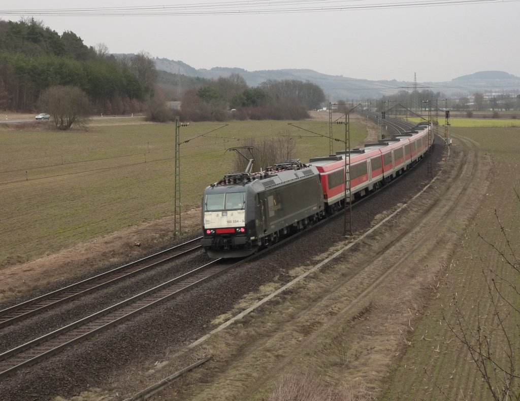 185 554-3 mit RE nach Wrzburg bei Harrbach