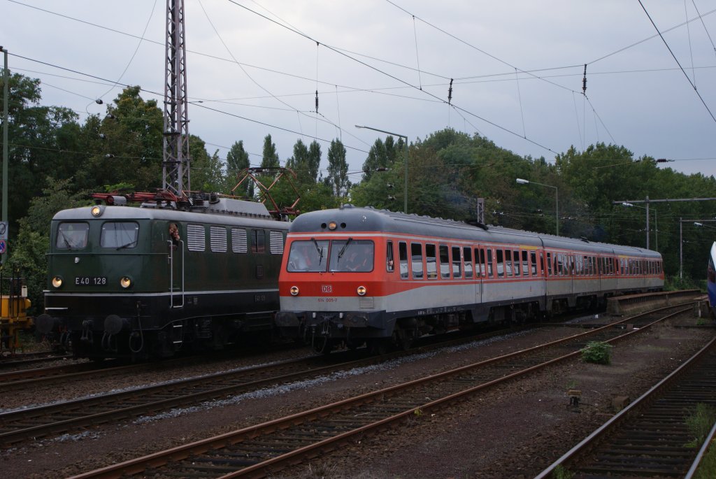 614 005-7 und E40 128 im Osnabrcker Hbf am 19.09.2010