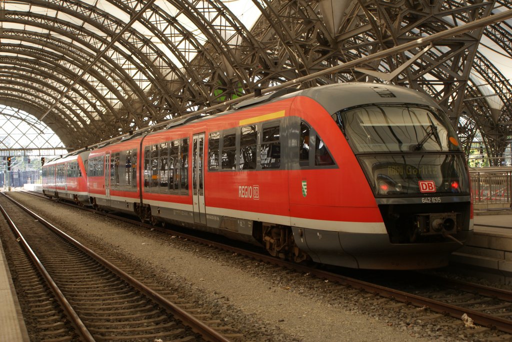 642 635 + 642 xxx als RB 60 nach Grlitz in Dresden Hbf am 20.08.2010