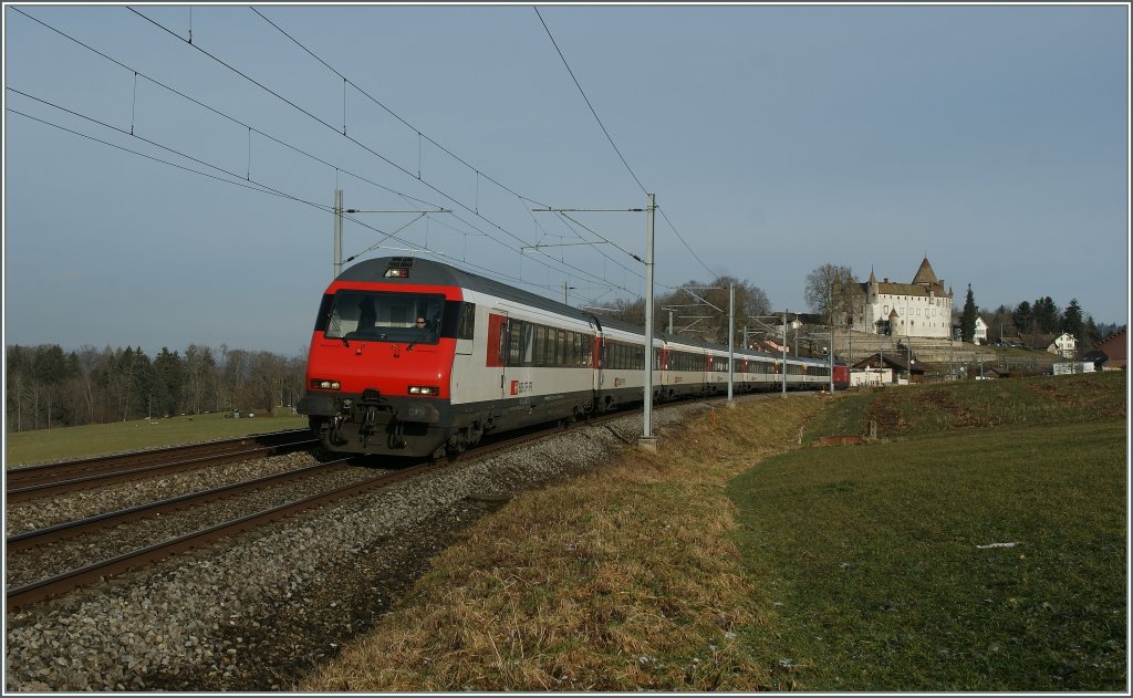 Auf dem Weg von Luzern nach Genve wird der IC 2516 vom Steuerwagen aus gefhrt.
Oron, den 12. Jan. 2013