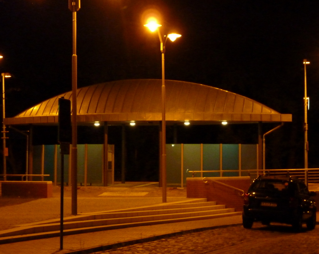 Bahnhof Ueckermnde Stadthafen bei Nacht am 23.07.10