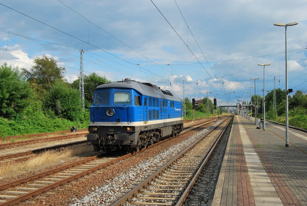 Beim rangieren konnte am 25.07.2009 die ehemalige 231 012-6 im Bhf Rostock-Bramow beobachtet werden.