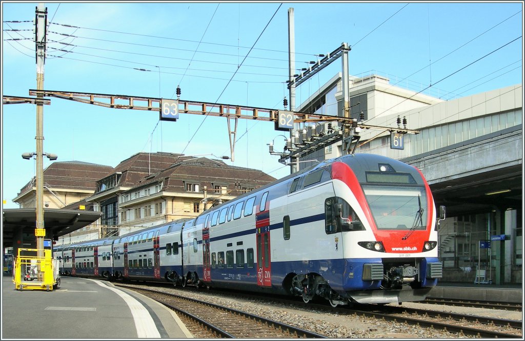 Der 511 001  Berlin  verlsst Lausanne zu einer Testfahrt Richtung Fribourg. 
14.04.2011