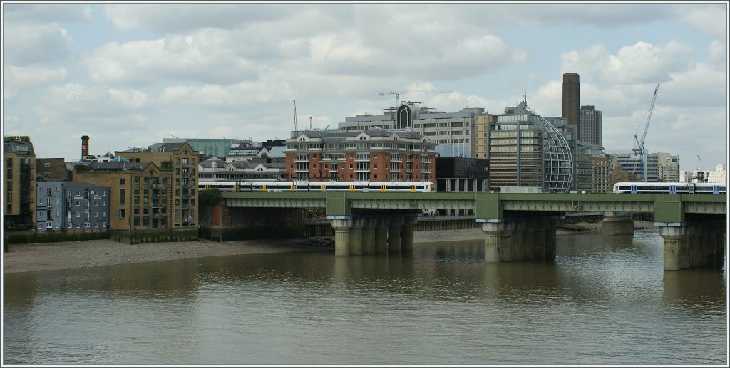 Ein Blick ber die Themse. 
19. Mai 2011