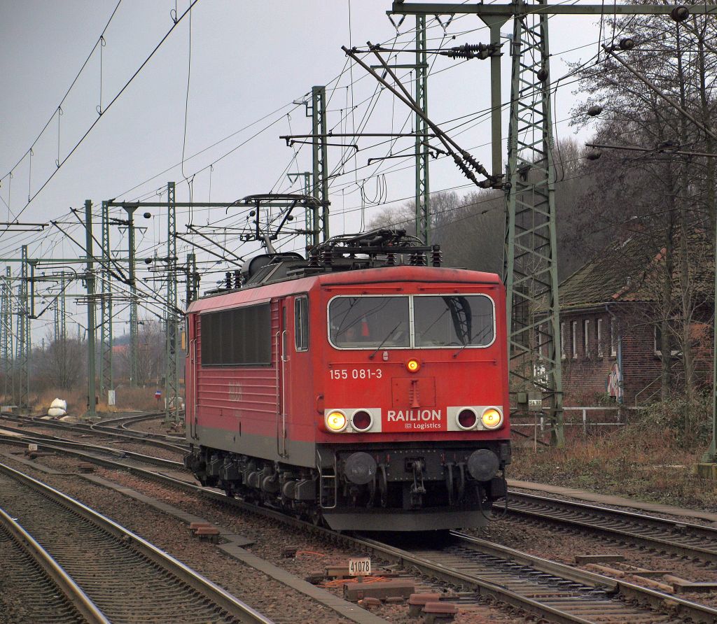 Eine Christian Lok alias 155 081-3 fuhr ganz alleine durch den Harburger Bahnhof am 15.1