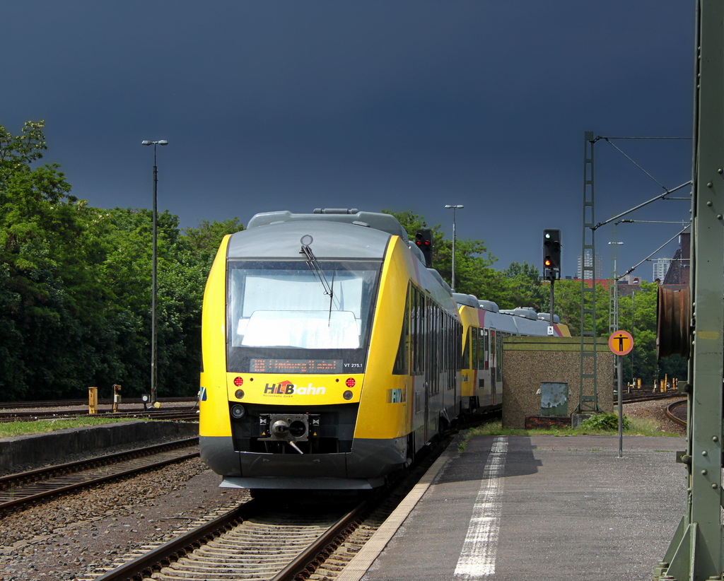 HLB VT 275 und ein weiterer Lint unterwegs nach Limburg am 30.05.12 in Fulda