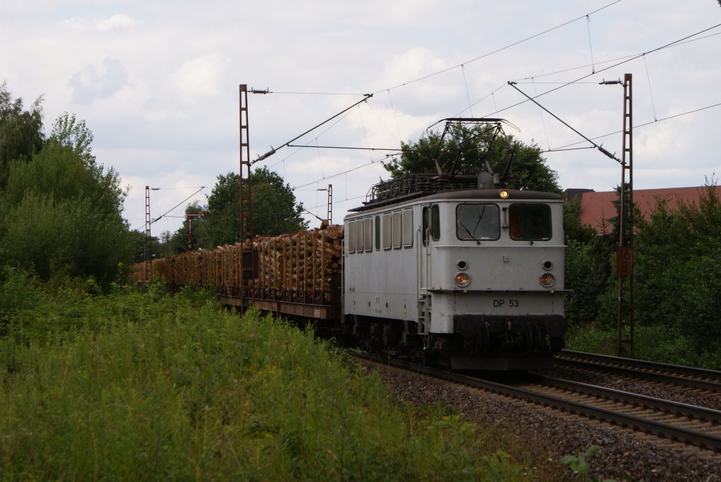 Holzroller DP53 mit einem Holzzug in Hannover Limmer am 30.07.2010