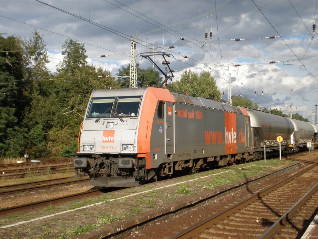 HVLE 185 583 mit Braunkohlestaub unterwegs nach Leipzig, 19.09.2012.