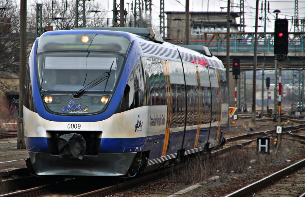 OLA VT 0009 bei der Einfahr in Neubrandenburg am 20.03.2012!