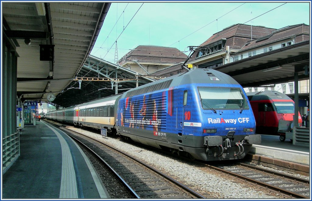 Re 460 050-8 10 Jahre RailAway in Lausanne am 13. Juli 2010.