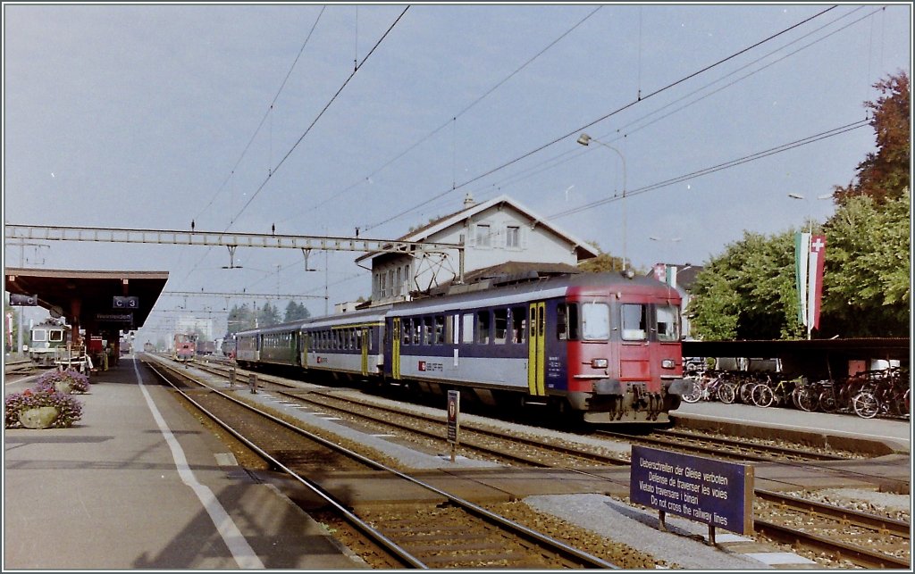 SBB Regionalverkehr 1996: RBe 4/4 mit EW i und II und Bt in Weinfelden.
Sept 1996 /gescanntes Negativ