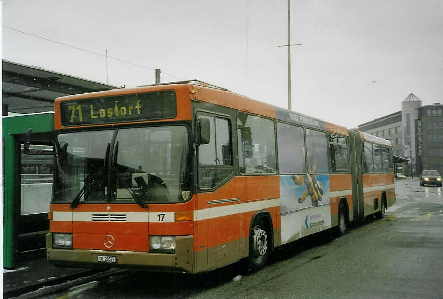 (082'235) - BOGG Wangen b.O. - Nr. 17/SO 20'572 - Mercedes/Hess (ex AGO Olten Nr. 17) am 29. Dezember 2005 beim Bahnhof Olten