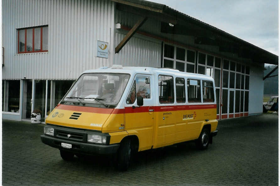 (083'018) - Erne, Full - AG 229'946 - Renault am 18. Februar 2006 in Full, Garage