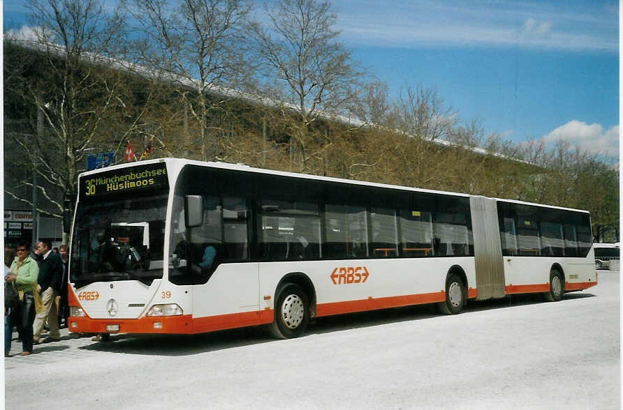 (084'517) - RBS Worblaufen - Nr. 39/BE 555'039 - Mercedes am 30. April 2006 in Bern, BEA