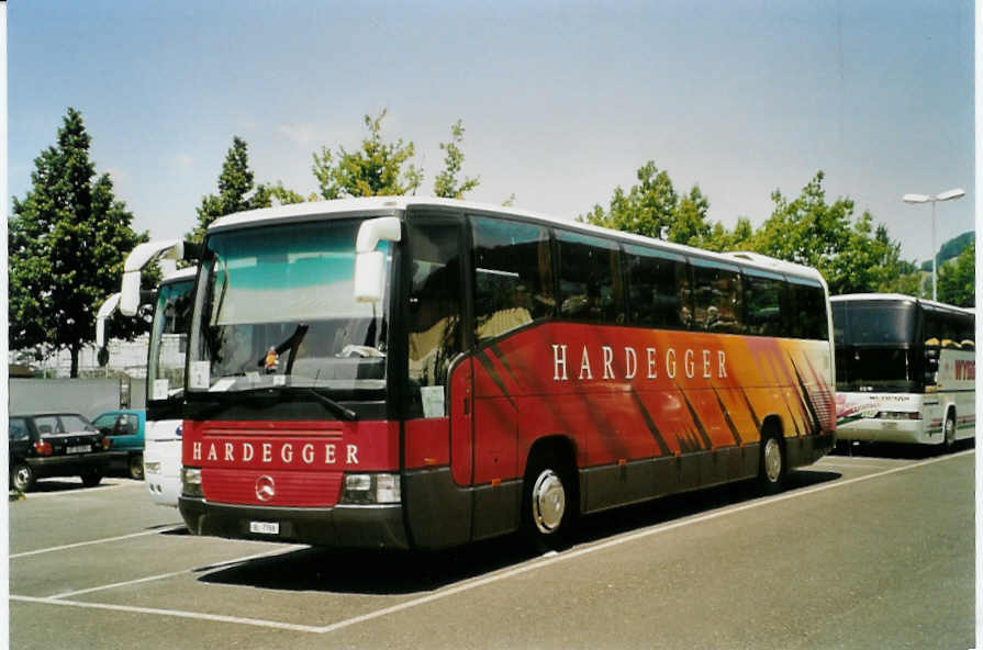 (086'207) - Hardegger, Birsfelden - BL 7768 - Mercedes am 15. Juni 2006 in Thun, Seestrasse