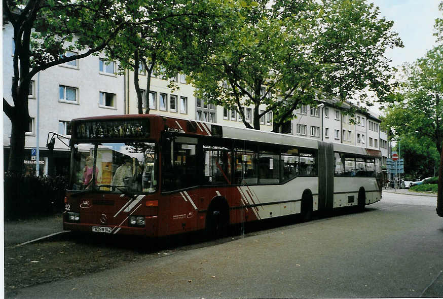 (087'208) - VAG Freiburg - Nr. 942/FR-SW 942 - Mercedes am 8. Juli 2006 in Freiburg, Siegesdenkmal