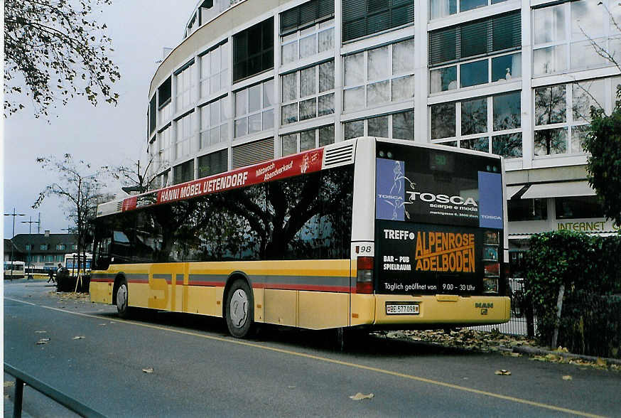 (090'811) - STI Thun - Nr. 98/BE 577'098 - MAN am 21. November 2006 bei der Schifflndte Thun