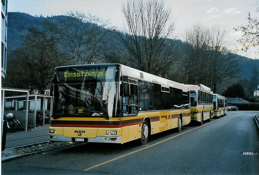 (090'919) - STI Thun - Nr. 92/BE 572'092 - MAN am 8. Dezember 2006 bei der Schifflndte Thun