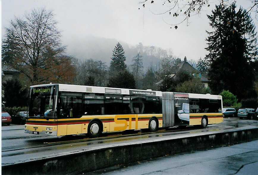 (090'934) - STI Thun - Nr. 87/BE 572'087 - MAN am 9. Dezember 2006 bei der Schifflndte Thun