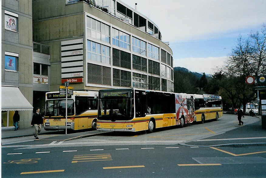 (091'012) - STI Thun - Nr. 113/BE 700'113 - MAN am 11. Dezember 2006 beim Bahnhof Thun