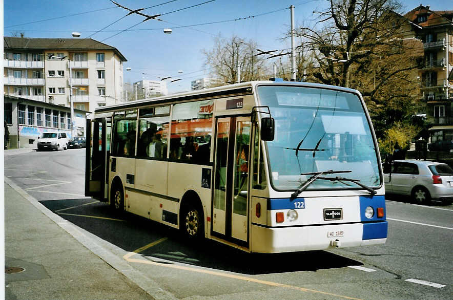 (093'618) - TL Lausanne - Nr. 122/VD 1585 - Van Hool am 7. April 2007 in Lausanne, Vieux Moulin